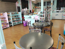 Load image into Gallery viewer, I Scream for Ice Cream Ltd - Feilding