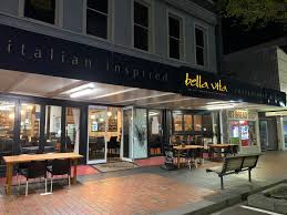”Bella